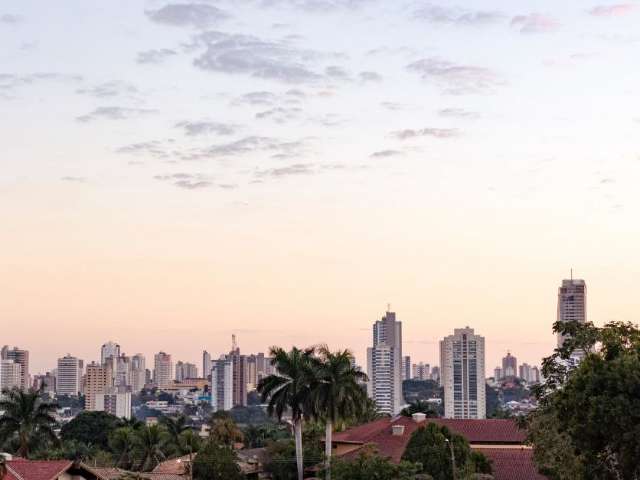 S&aacute;bado ser&aacute; de sol, umidade relativa do ar baixa com m&aacute;xima de 34&ordm;C 