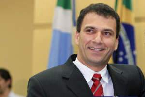  Presidente da UniSa&uacute;de morre em acidente de moto no Paran&aacute;