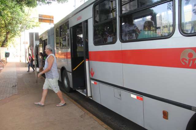 Empresa de &ocirc;nibus quer elevar pre&ccedil;o da passagem para R$ 3,50 na Capital