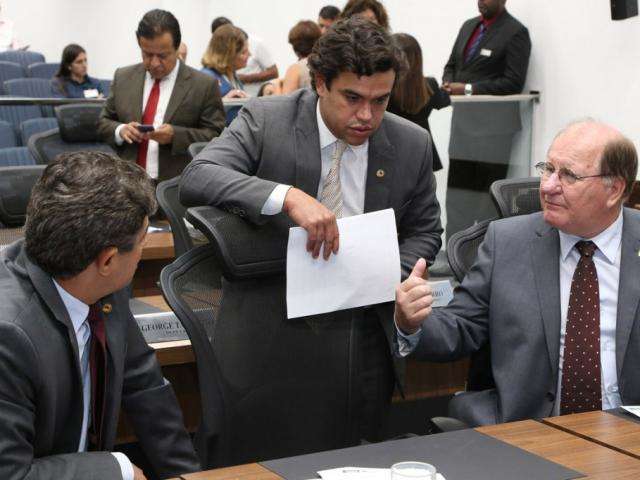 Tucanos dizem que foco &eacute; &quot;refor&ccedil;ar time&quot; para reelei&ccedil;&atilde;o de Reinaldo