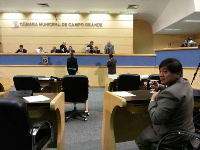 Troca na Agetran revolta partidos e retoma crise na C&acirc;mara