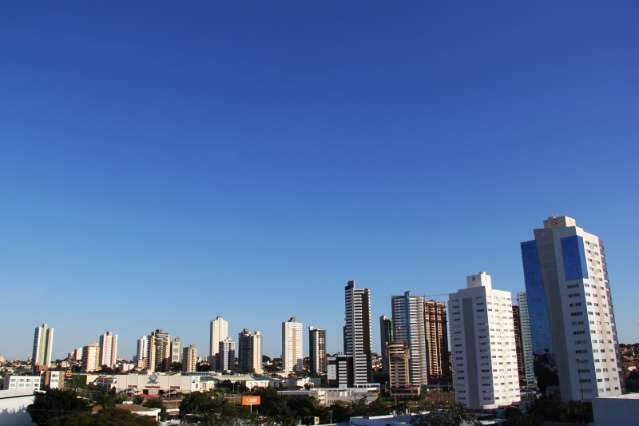 Campo Grande amanhece com tempo frio no feriado dos trabalhadores