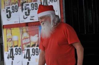 Até o Papai Noel promete aparecer no Casório. (Foto: Alcides Neto)