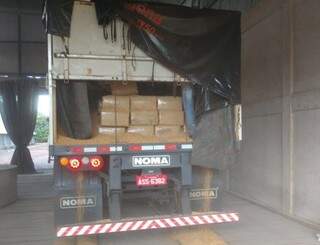 Carregamento de droga apreendido durante investigações; operação resultou na apreensão de 27 toneladas de maconha  (Foto: PF/Divulgação)