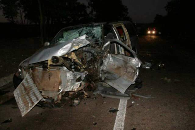  Identificadas v&iacute;timas de acidente com tr&ecirc;s caminhonetes na BR-163