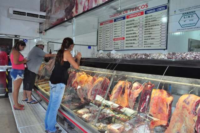 Com carne e ovos mais baratos, pre&ccedil;o da cesta b&aacute;sica recua 2% em mar&ccedil;o