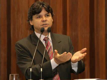  Paulo Duarte diz que inicia campanha a prefeito em Corumbá de muletas