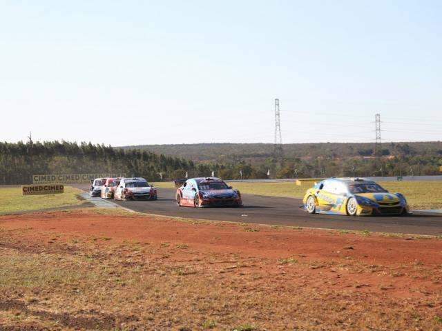 Vereadores temem &ldquo;imbr&oacute;glio&rdquo; e projeto para uso do Aut&oacute;dromo volta &agrave; Prefeitura