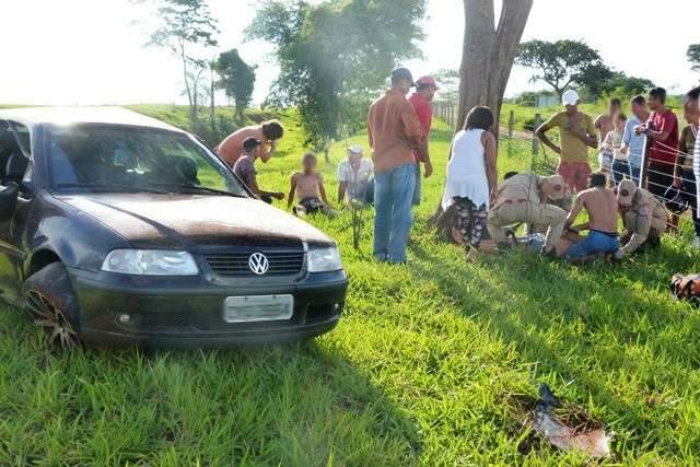 Dois ficam feridos em capotagem na MS-276 em Ivinhema