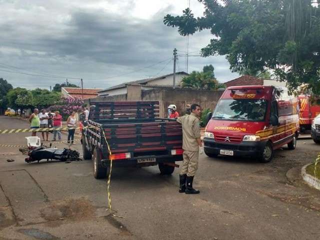 Bombeiros chegam em 1 minuto e salvam vitima de acidente 