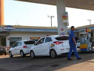 Litro do combustível apresentou leve alta na Capital (Foto: Foto: Henrique Kawaminami/Arquivo)