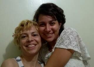 Ana e Camila, amigas há 12 anos, desde os tempos de cursinho. (Foto: Arquivo Pessoal)