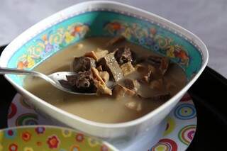 Sopa de cabrito é tradição no Arriá Okinawa.(Foto: Arquivo CG News)