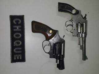 Armas utilizadas pelos bandidos foram apreendidas (Foto: divulgação) 