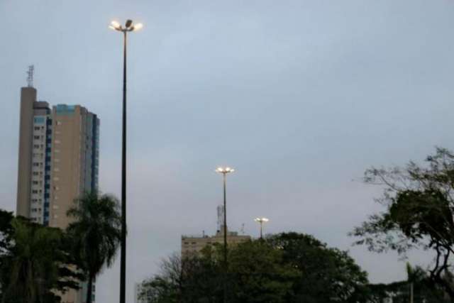 Frente fria traz chuva e queda na temperatura em algumas cidades de MS 