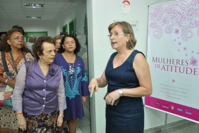 Em nova visita ministra aprova atendimento da Casa da Mulher Brasileira
