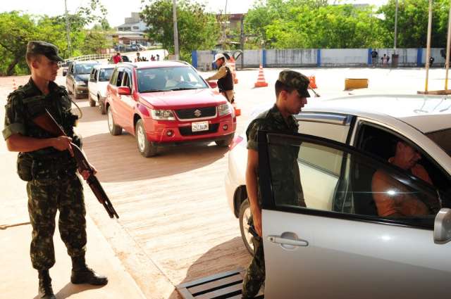  Durante Copa das Confedera&ccedil;&otilde;es 25 mil militares patrulhar&atilde;o fronteiras 