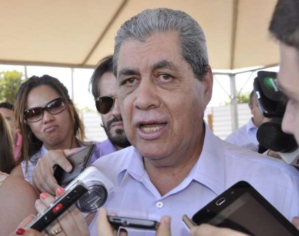 Andr&eacute; diz que ir&aacute; ajudar munic&iacute;pios em diversas &aacute;reas no final de sua gest&atilde;o
