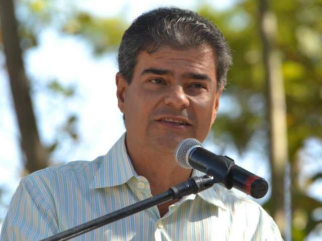  Nelsinho lidera ranking de prefeitos mais bem avaliados, diz Ibope