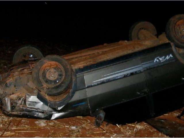 Alagoano de 39 anos morre em capotagem na MS-306