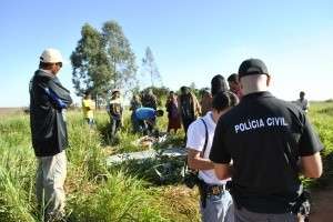 Adolescente de 16 anos &eacute; morto com pelo menos 37 perfura&ccedil;&otilde;es em aldeia 