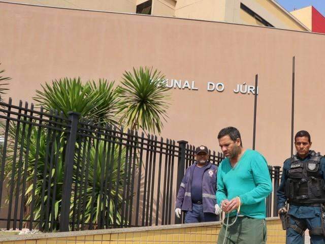 Juiz quer fazer dentro de um m&ecirc;s novo julgamento de Nando