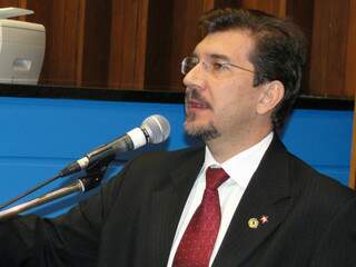 Pedro Kemp apresentou um Projeto de Emenda Constitucional para garantir as vagas para portadores de deficiência