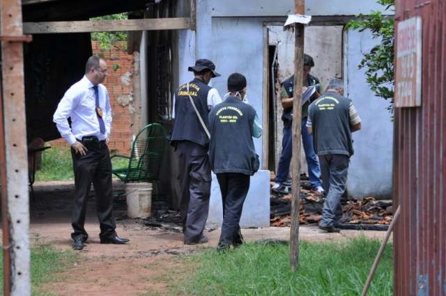 Corpo carbonizado &eacute; encontrado em resid&ecirc;ncia 24 horas ap&oacute;s inc&ecirc;ndio