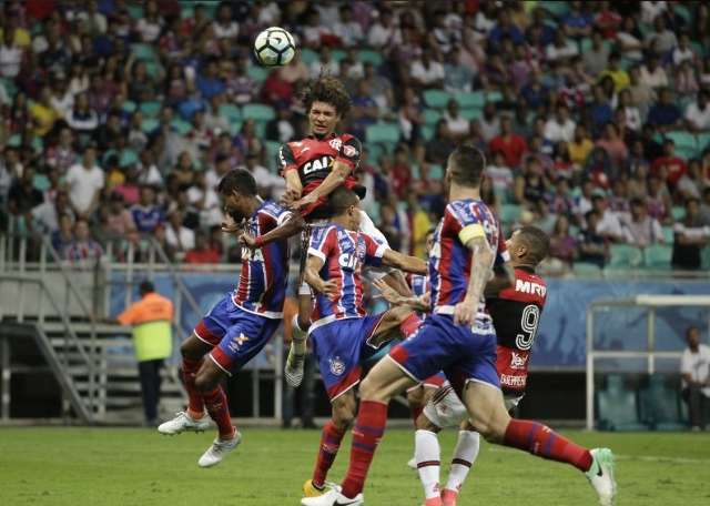 Flamengo vence por 1 a 0 e manda o Bahia para zona de rebaixamento 