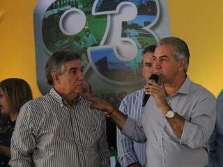 Prefeito de Maracaju, Maurílio Azambuja (esquerda), e governador do Estado, Reinaldo Azambuja (direita). (Foto: Divulgação/Governo do Estado)