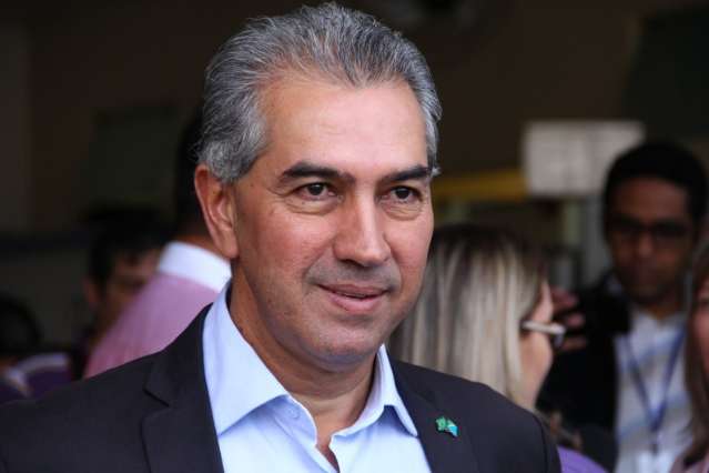 Governador diz que peixes morreram em quarentena sem planejamento