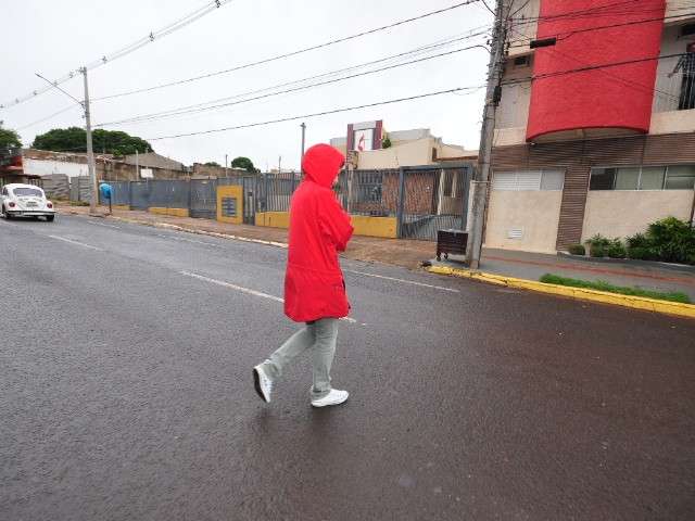 S&aacute;bado de Carnaval &eacute; de garoa e temperatura de 20 graus