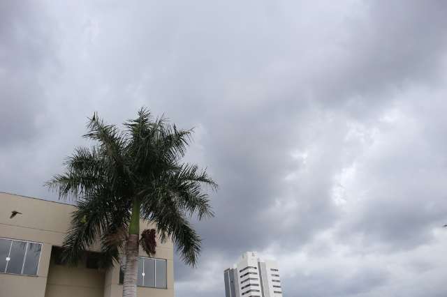 C&eacute;u escuro anuncia outro temporal e Inmet emite alerta para MS