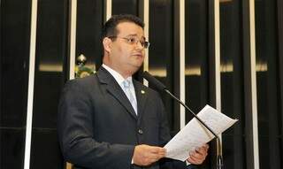 Fábio Trad usou a tribuna do Congresso Nacional para criticar o alto número de cargos comissionados (Foto: Divulgação)
