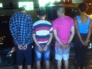 Pistola da PM roubada em 2013 &eacute; encontrada com jovem de 18 anos
