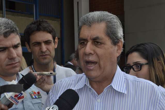 Andr&eacute; e 19 governadores discutem incentivos com ministros do Supremo