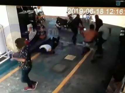 Vídeo mostra execução de filho de fazendeiro que lutou com bandidos 