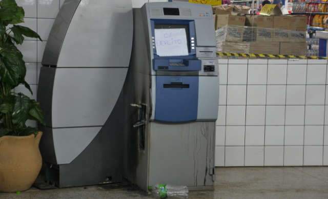  Crime da moda, explos&atilde;o de caixa de banco d&aacute; mesma pena que furto