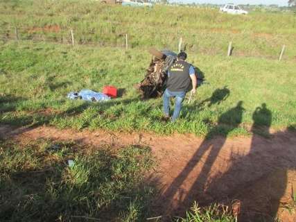 Homem morre ao ser arremessado de veículo em capotamento na MS-276