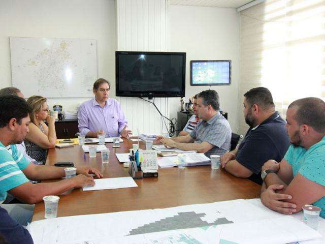 Com reajuste em xeque, motoristas do transporte coletivo sinalizam greve