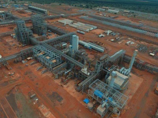 Governo discute incentivos e quer acelerar venda de f&aacute;brica para russos
