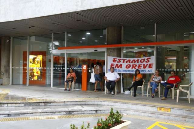 Ap&oacute;s lucro recorde, Ita&uacute; fecha ag&ecirc;ncia por problema no ar-condicionado