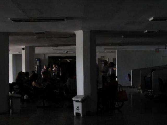 Depois de 4h30 de pane, gerador de energia da Santa Casa volta a operar