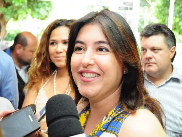 Simone diz que apoia Trad ao Governo e cogita n&atilde;o se candidatar