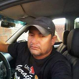 Mototaxista foi morto a golpes de faca. (Foto: reprodução/Notícias Rio Verde). 