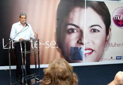 Puccinelli pede a presidente Dilma que &ldquo;cuide do Centro-Oeste&rdquo;