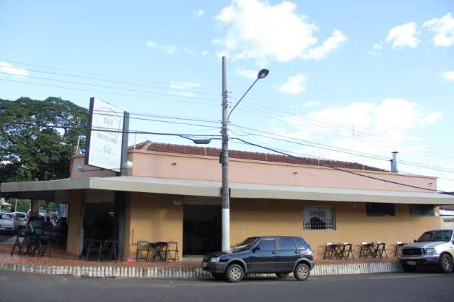 Com hist&oacute;ria no card&aacute;pio e na mem&oacute;ria do campo-grandense, bar chega aos 60 anos