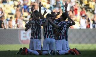 Jogadores do Fluminense comemoram resultado que garantiu título do 2º turno (Foto: Lucas Merçon/FFC)