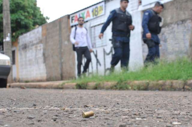 Policial militar &eacute; morto a tiros ap&oacute;s discutir com homem em conveni&ecirc;ncia