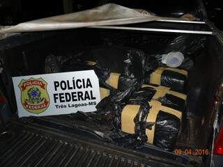 PF encontrou 204 quilos de maconha em carroceria de veículo. (Foto: Divulgação)